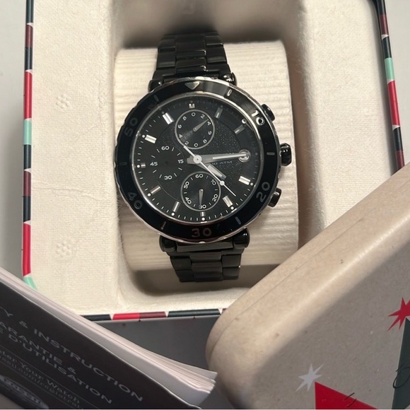 Fossil Watch in Christmas Box - Picture 2 of 5